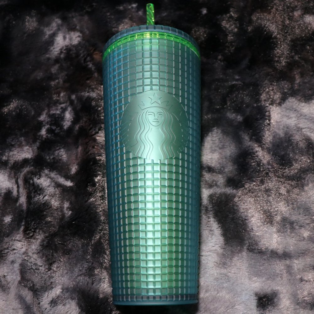 NWT Starbucks Limited Edition Green Soft Touch Venti 24oz Tumbler